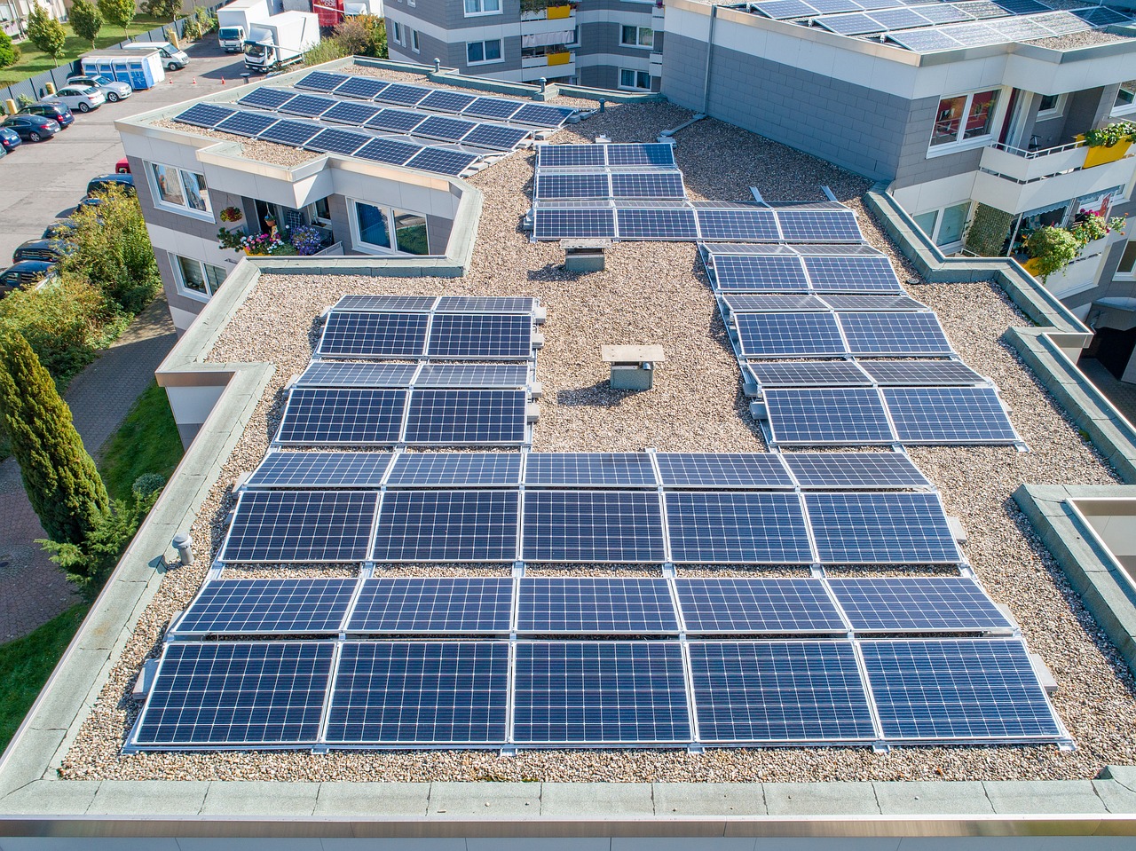 Keine große Herausforderung - Solaranlage Flachdach Befestigung